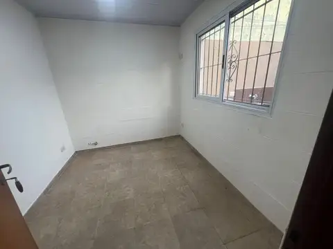 Depto Tipo Casa en Venta de 7 ambientes