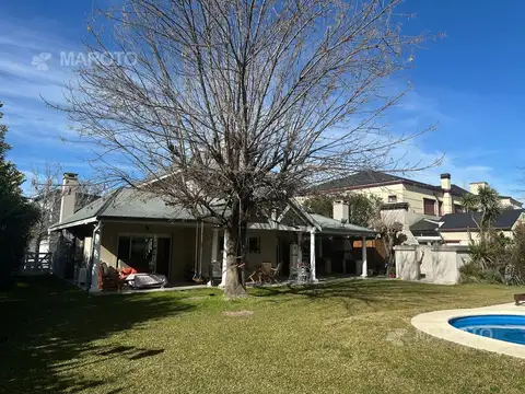 Casa en Alquiler en Septiembre, USD 1.350