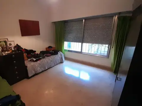 Casa 7 ambientes con 3 baños