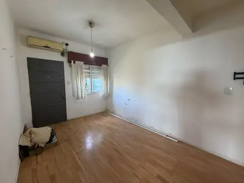 Casa en Alquiler en Quilmes, $ 650.000
