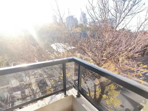 VENTA MONO EN PALERMO CON PILETA DIVINA LUMINOSO C BALCON
