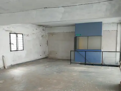 Alquiler galpón zona Juan B Justo