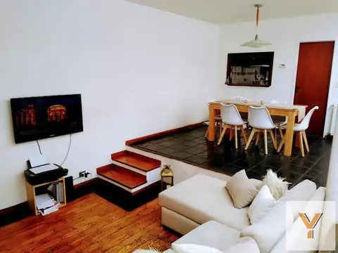 Casa en venta - 2 Dormitorios 1 Baño - Quilmes