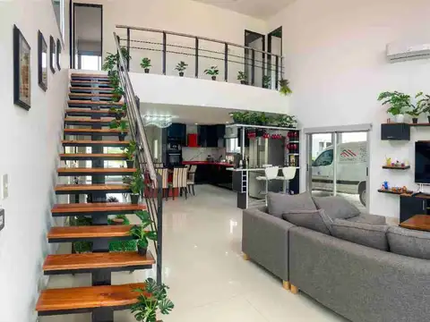 Casa en Venta en Countries y Barrios Cerrados en San Vicente, USD 295.000