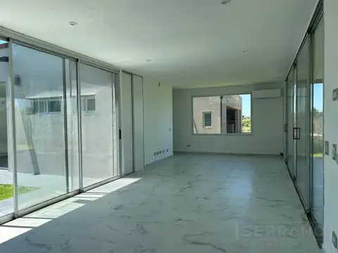 Casa en Venta en San Sebastián, USD 195.000