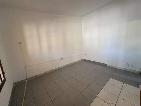 Casa 6 ambientes con 3 baños