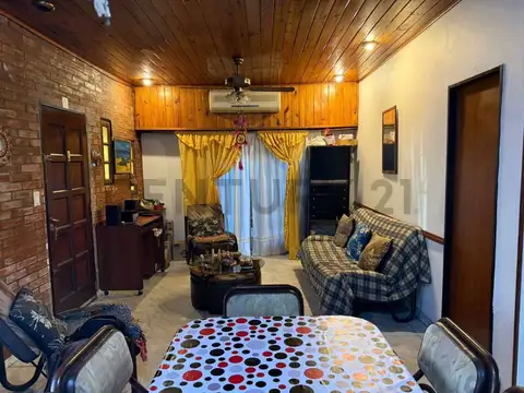 Casa en Venta en El Palomar, USD 109.000