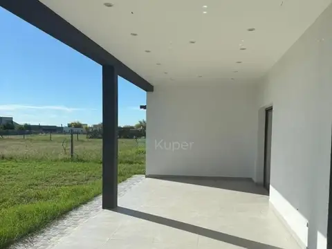 Casa  en Alquiler en San Sebastian, Escobar, G.B.A. Zona Norte