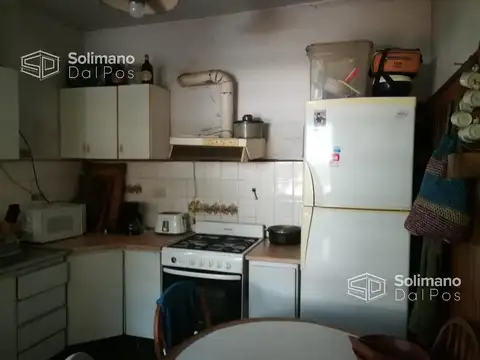VENTA DE CASA 4 AMBIENTES EN SAN ISIDRO APTA DESARROLLO