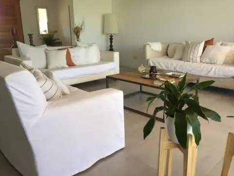 Casa en Venta en Villanueva, USD 350.000