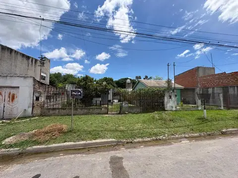 CASA EN VENTA ZARATE