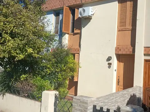 Casa en Venta en Valentin Alsina, USD 49.000