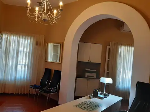Av Simon Laplace - Villa Belgrano 5000