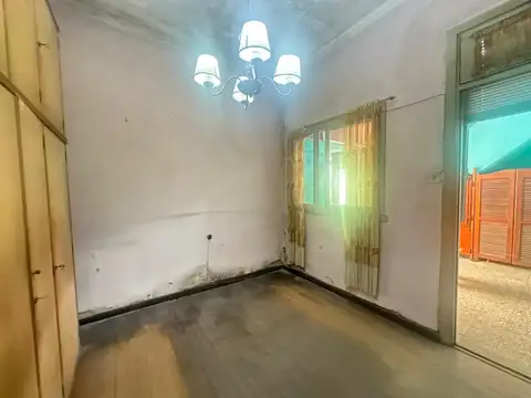 Depto Tipo Casa en Venta 50 años