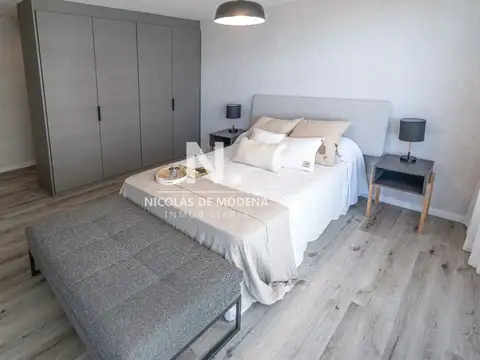 Venta Apartamento de 3 Dormitorios con vista Despejada en Buceo,Montevideo!