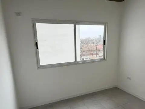 Joaquín V. González 2400, Piso 3