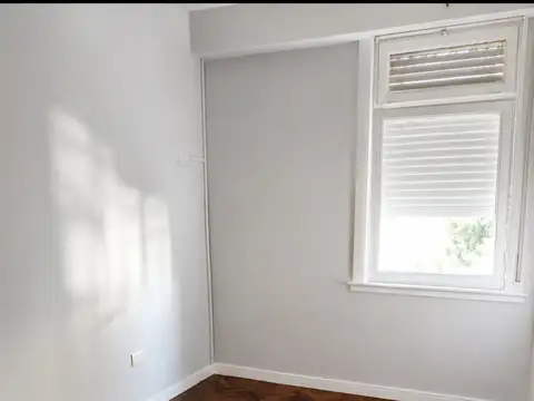 Depto Tipo Casa 4 ambientes con 1 baño