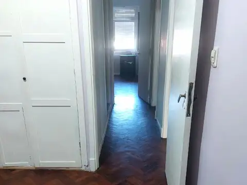 Depto Tipo Casa en Alquiler de 4 ambientes