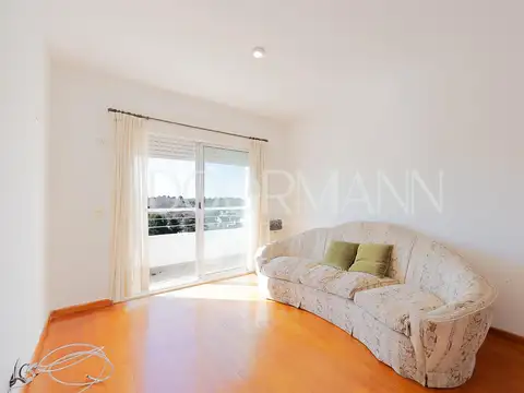 Departamento en Alquiler con 1 cocheras