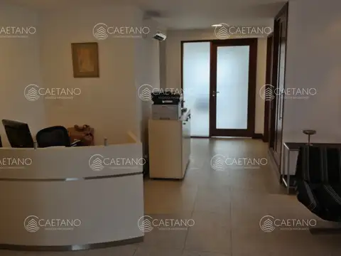 Local en Venta en Península, USD 170.000