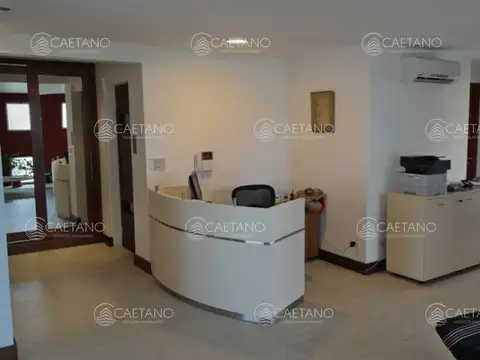 Local en Venta en Península, USD 170.000