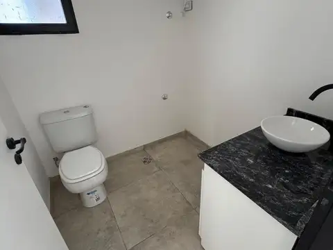 Local en Venta en Funes, USD 140.000