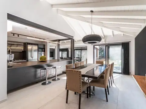 Venta o Alquiler casa country Solar del Bosque Canning 5 ambientes