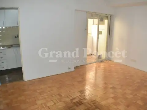 Departamento 3 Ambientes con Balcón