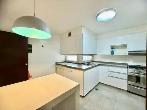Departamento en Venta de 5 dormitorios