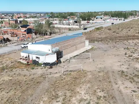 VENTA 2 HECTAREAS CON GALPON-VIVIENDAS Y CONSTRUCCIONES A TERMINAR 