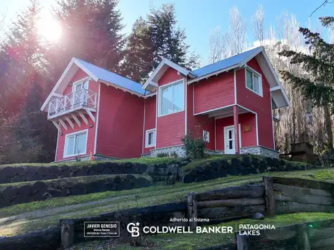 VENTA Complejo 6 cabañas independientes lote 3300m2 Manzano Villa la Angostura