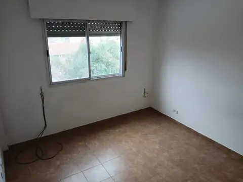 Departamento - Alquiler - Argentina, Grand Bourg - El Callao 1171