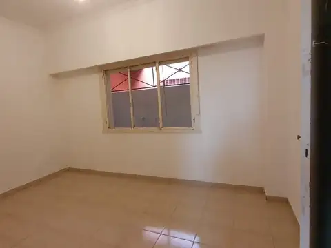 Depto Tipo Casa en Venta 40 años