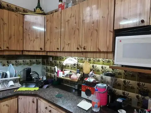 Depto Tipo Casa en Venta 50 años