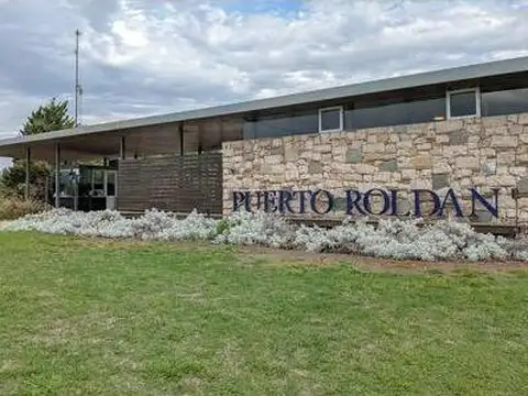 Puerto Roldan al 200