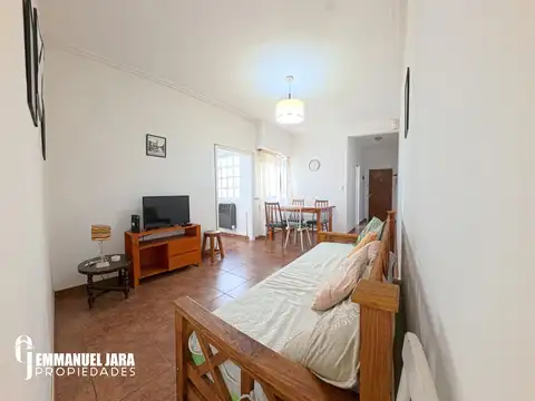 Hipolito Yrigoyen  al 1300