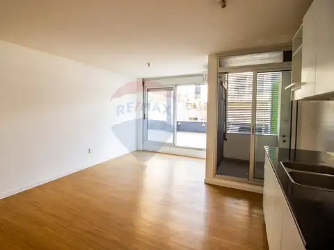 Daniel Fernández Crespo 1700