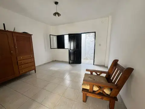Depto Tipo Casa en Alquiler de Monoambiente