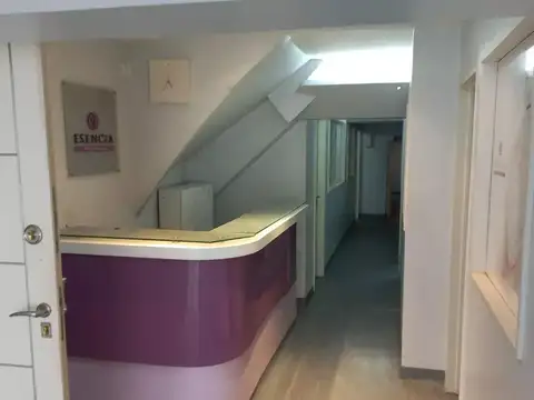 Local en alquiler - 7 Oficinas 3 Baños - 150Mts2 - Recoleta