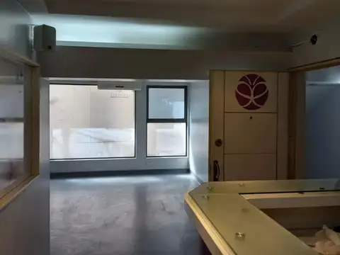 Paraguay e/ Montevideo y Paraná