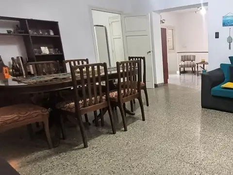 DEPARTAMENTO EN VENTA PLANTA ALTA-  MENDOZA