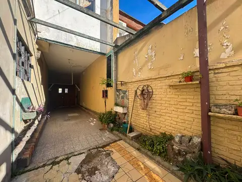 Depto Tipo Casa en Venta 46 años