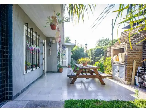 Walt Disney 2259 , Piso No definido