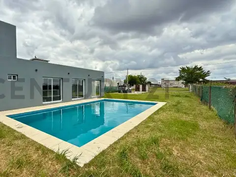 Venta Lote con quincho y pileta en Punta Chacra, Roldán