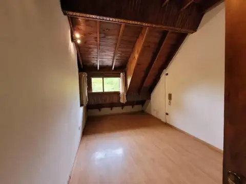 Depto Tipo Casa en Alquiler 46 años