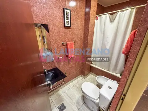 Depto Tipo Casa en Venta 40 años