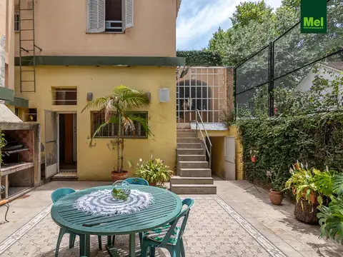 Casa 5 ambientes con 5 baños