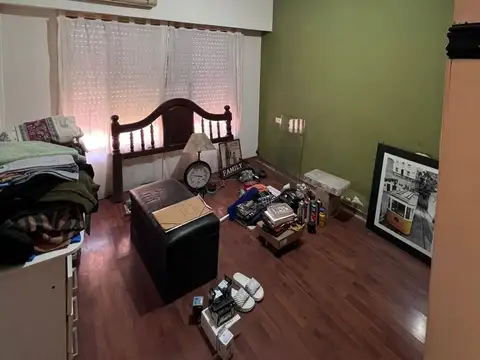 CASA EN VENTA 4 AMB VILLA BALLESTER QUINCHO JARDIN