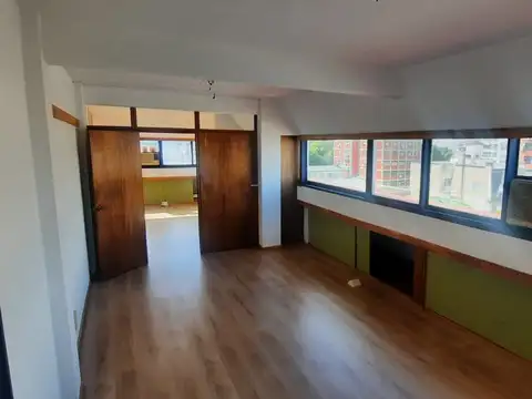 Vuelta De Obligado 1800, Piso 8