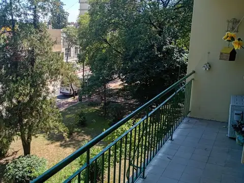 VENDE DEPARTAMENTO 3 DORMITORIOS EN AVENIDA PATRIA